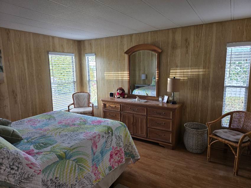 931 Vincent a Venice, FL Mobile or Manufactured Home for Sale